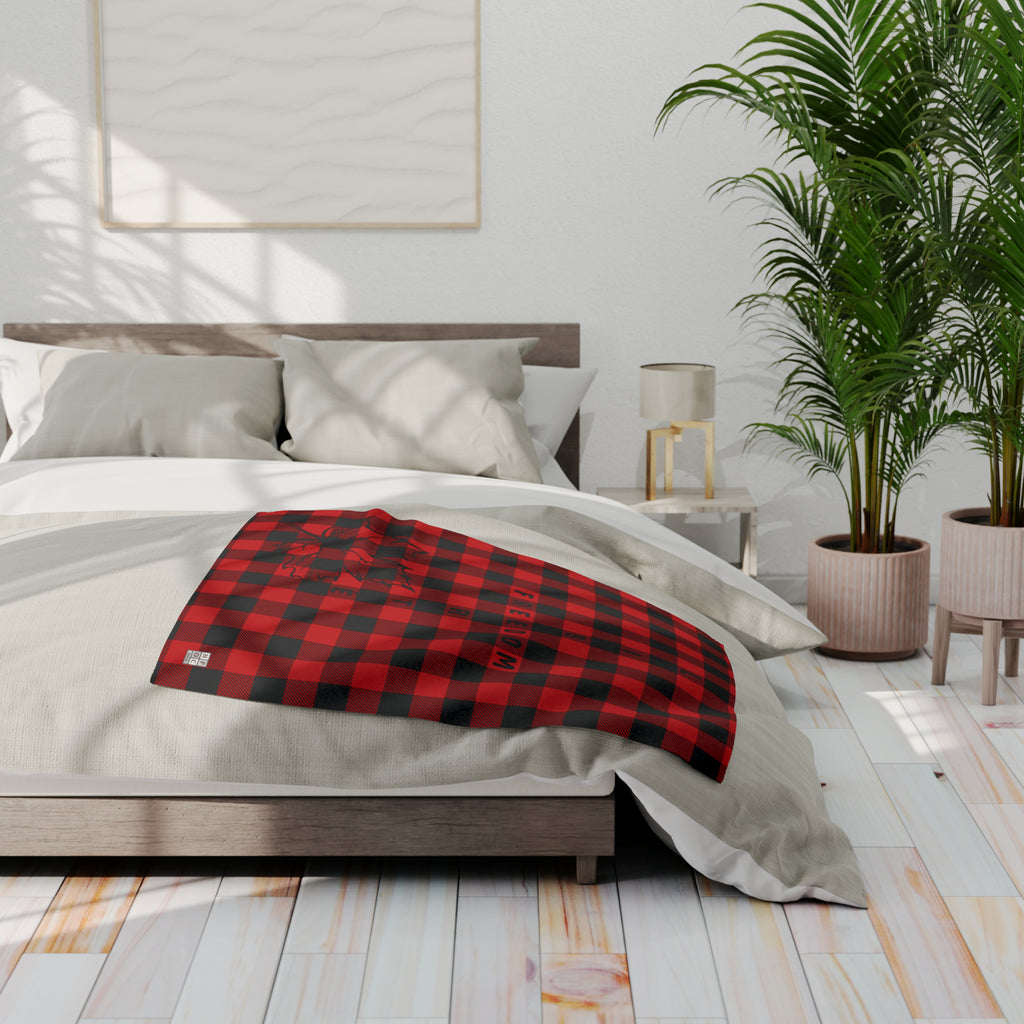 Freedom/Liberté Fleece Blanket - Red & Black Plaid